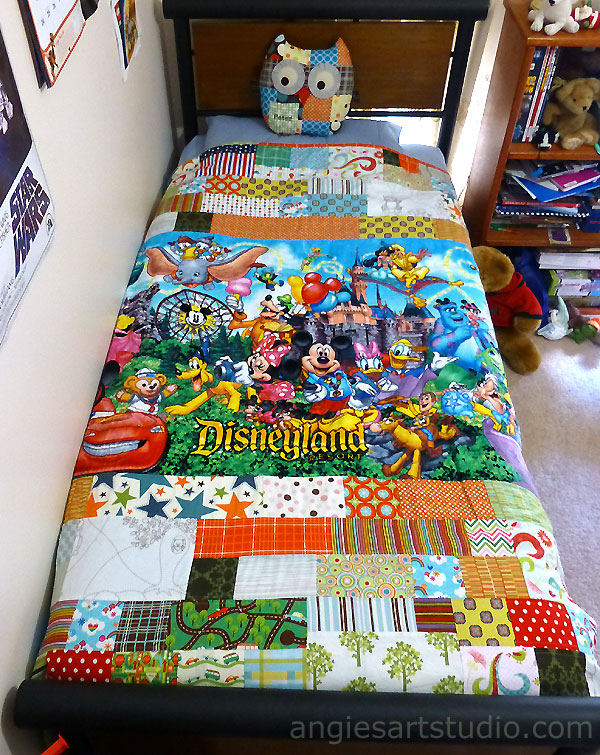 Patchwork twin bedspread